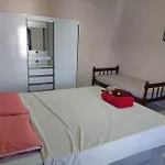 Hostel Hermanos
